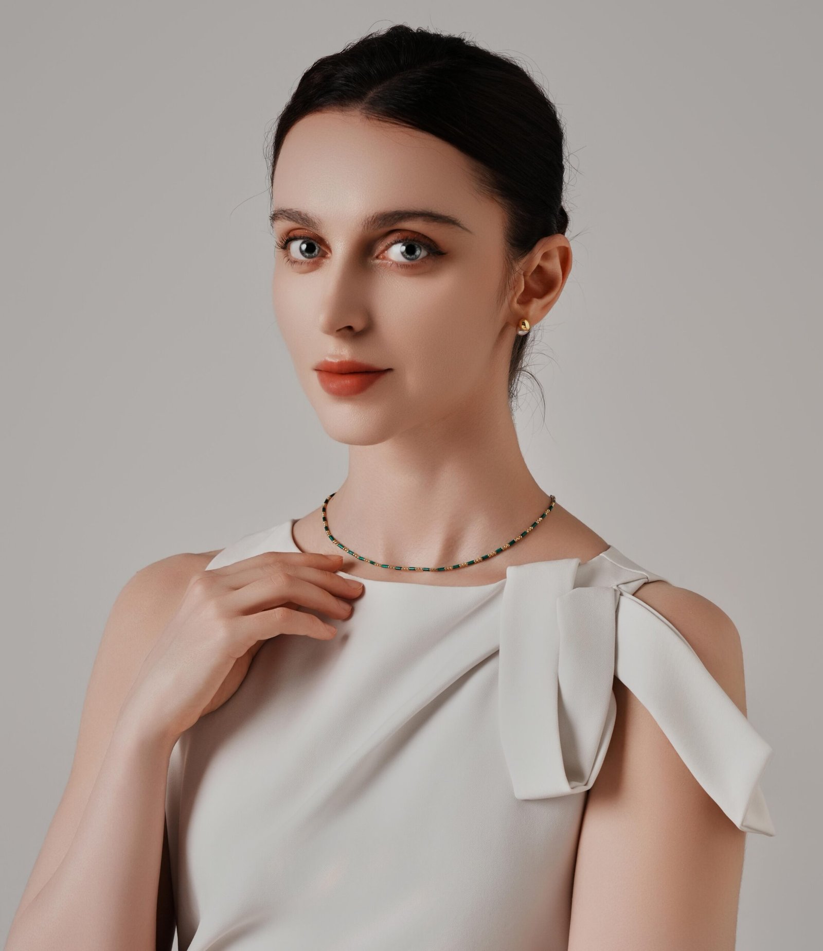 Zen Aritisan Green Enamel Beaded Necklace - 图片 5