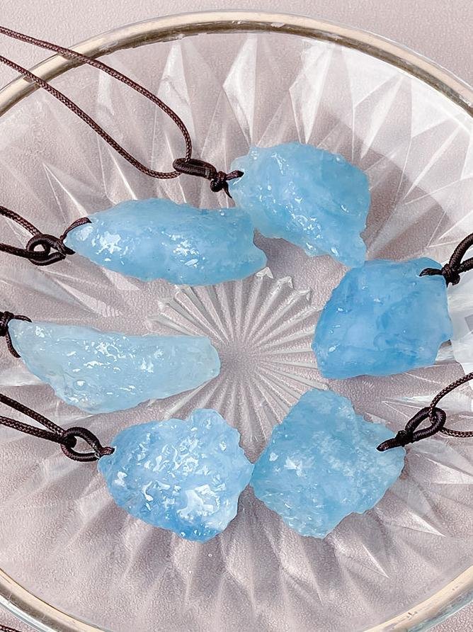 Natural Aquamarine Raw Stone Pendant - 图片 4