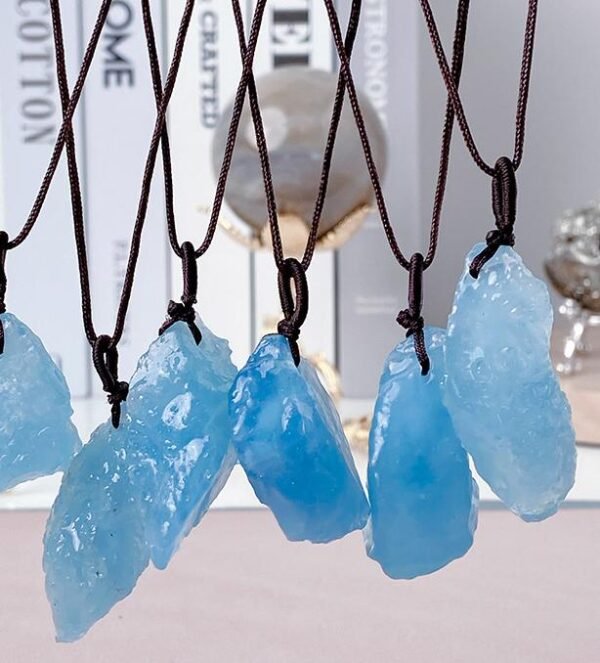 Natural Aquamarine Raw Stone Pendant - 图片 3